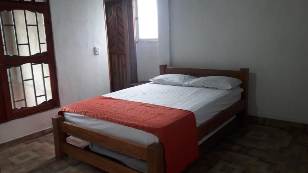 Hostal La Estrella Real Арболетес Экстерьер фото